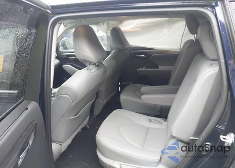 2021 Toyota Highlander Platinum from USA, damaged, VIN 5TDFZRBH4MS091400